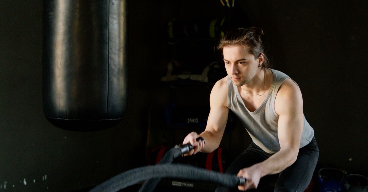 Integrating Fitness Trackers into Your Online Programs