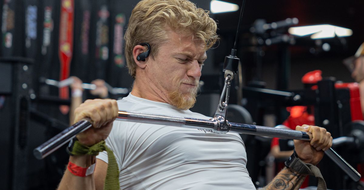 The Advantages of Small Group Personal Training in Newcastle